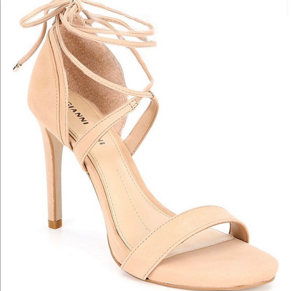 Gianni Bini 
Size 6.5 
Spanish Sand